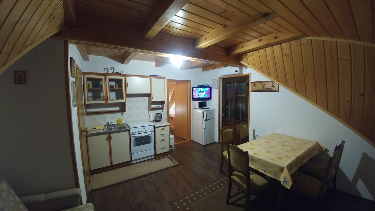 Hotel House Pavlic à Grabovac  Extérieur photo